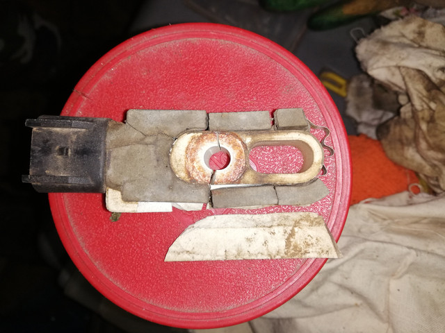 IMG-20190215-163357" border="0